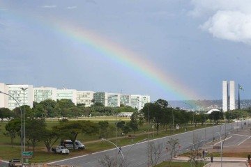A Esplanada dos Ministérios será repaginada   -  (crédito:  Ed Alves/CB)