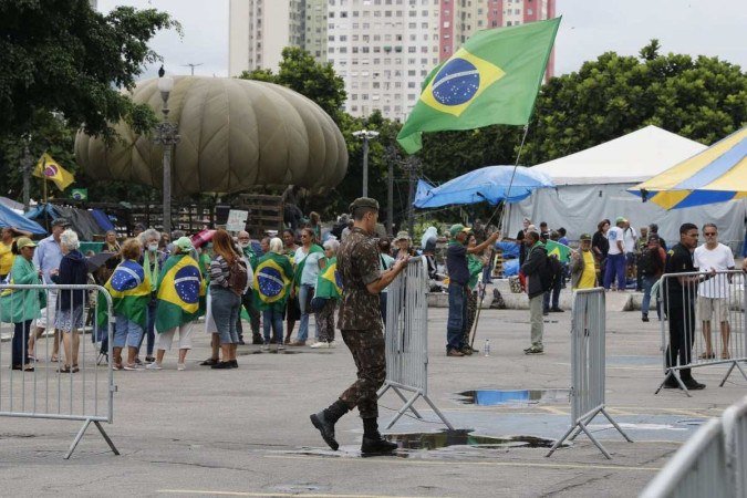  09/01/2023 Crédito: Fernando Frazão/Agencia Brasil. Desmontagem do acampamento de bolsonaristas em frente ao Palácio Duque de Caxias, sede do Comando Militar do Leste do Exército Brasileiro.