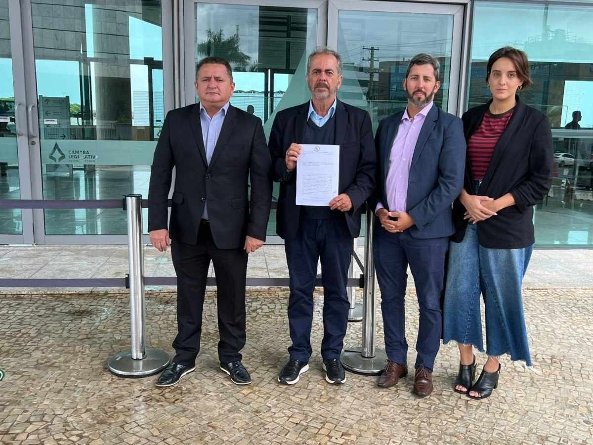 PV apresenta pedido de impeachment de Ibaneis Rocha na Câmara Legislativa do DF