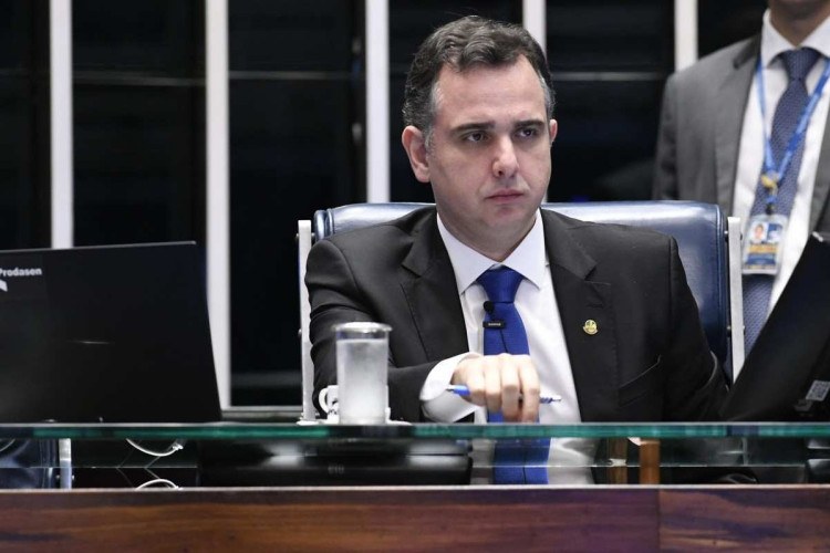 Pacheco a Aras: 'povo não deve pagar por danos feitos por extremistas'