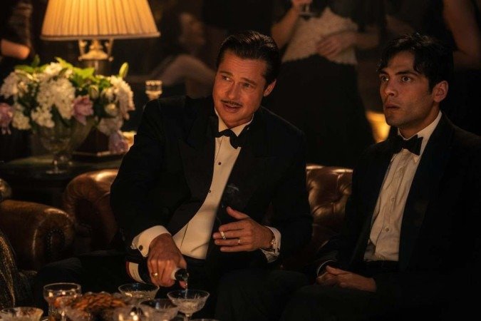 Brad Pitt interpreta Jack Conrad e Diego Calva dá vida a Manuel Manny Torres, no retrato de figurões da meca do cinema
- (crédito: Scott Garfield/Paramount Pictures) Brad Pitt interpreta Jack Conrad e Diego Calva dá vida a Manuel Manny Torres, no retrato de figurões da meca do cinema
- (crédito: Scott Garfield/Paramount Pictures)