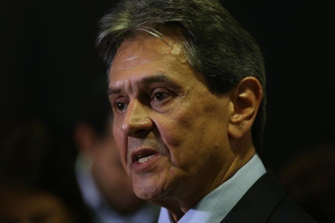 A tentativa da defesa de Jefferson foi a de desclassificar o delito de homicídio tentado para lesão corporal leve ou crime de dano ao patrimônio público - (crédito: Valter Campanato/Ag..ncia Brasil) A tentativa da defesa de Jefferson foi a de desclassificar o delito de homicídio tentado para lesão corporal leve ou crime de dano ao patrimônio público - (crédito: Valter Campanato/Ag..ncia Brasil)