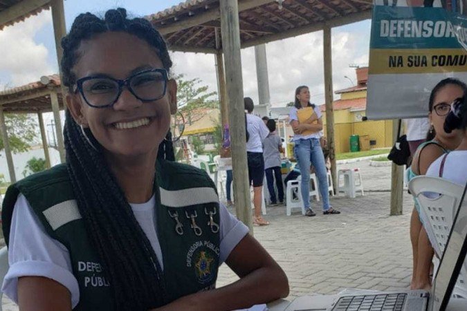 Carla Caroline de Oliveira Silva, defensora pública do Estado de Sergipe e coordenadora da Comissão Étnico-racial da Associação Nacional das Defensoras e Defensores Públicos (Anadep). -  (crédito: Arquivo Pessoal )