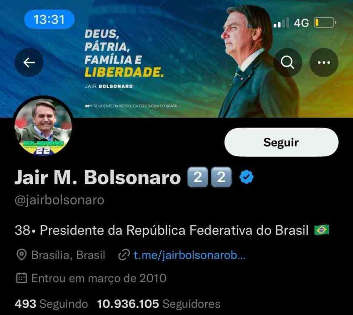 Bolsonaro atualiza perfis 