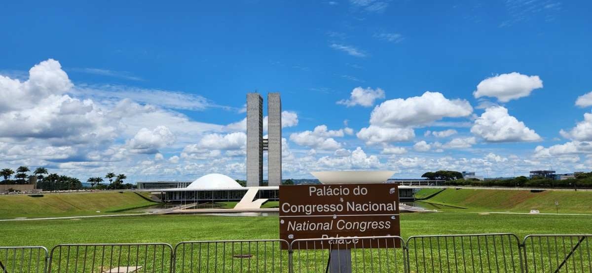 Governistas ainda divergem sobre instalação de CPI no Congresso