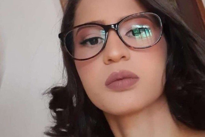 Tâmara Bernardes, 22, aprovada em segundo lugar para farmácia no campus Ceilândia.