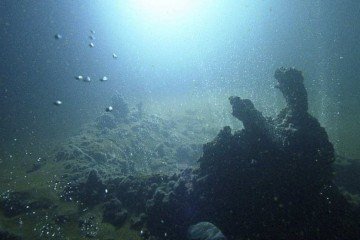 O estudo do fundo do mar pode contribuir para o entendimento de fenômenos terrestres  -  (crédito: Santory/Divulgação)