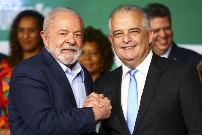 A criação de um ministério para abrigar o aliado Márcio França foi a costura mais delicada de Lula para ampliar o espaço do Centrão no governo - (crédito: Marcelo Camargo/Agência Brasil) A criação de um ministério para abrigar o aliado Márcio França foi a costura mais delicada de Lula para ampliar o espaço do Centrão no governo - (crédito: Marcelo Camargo/Agência Brasil)