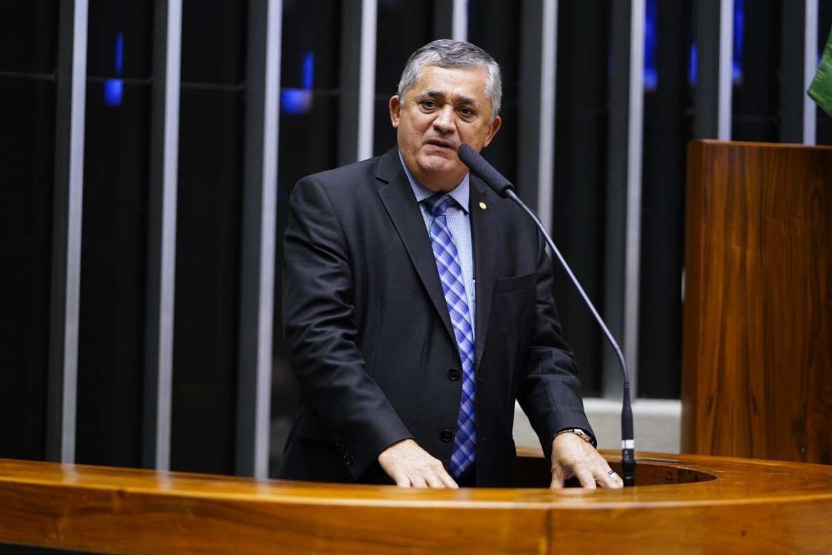 Sindicatos patronais perdem força no gabinete da liderança do governo