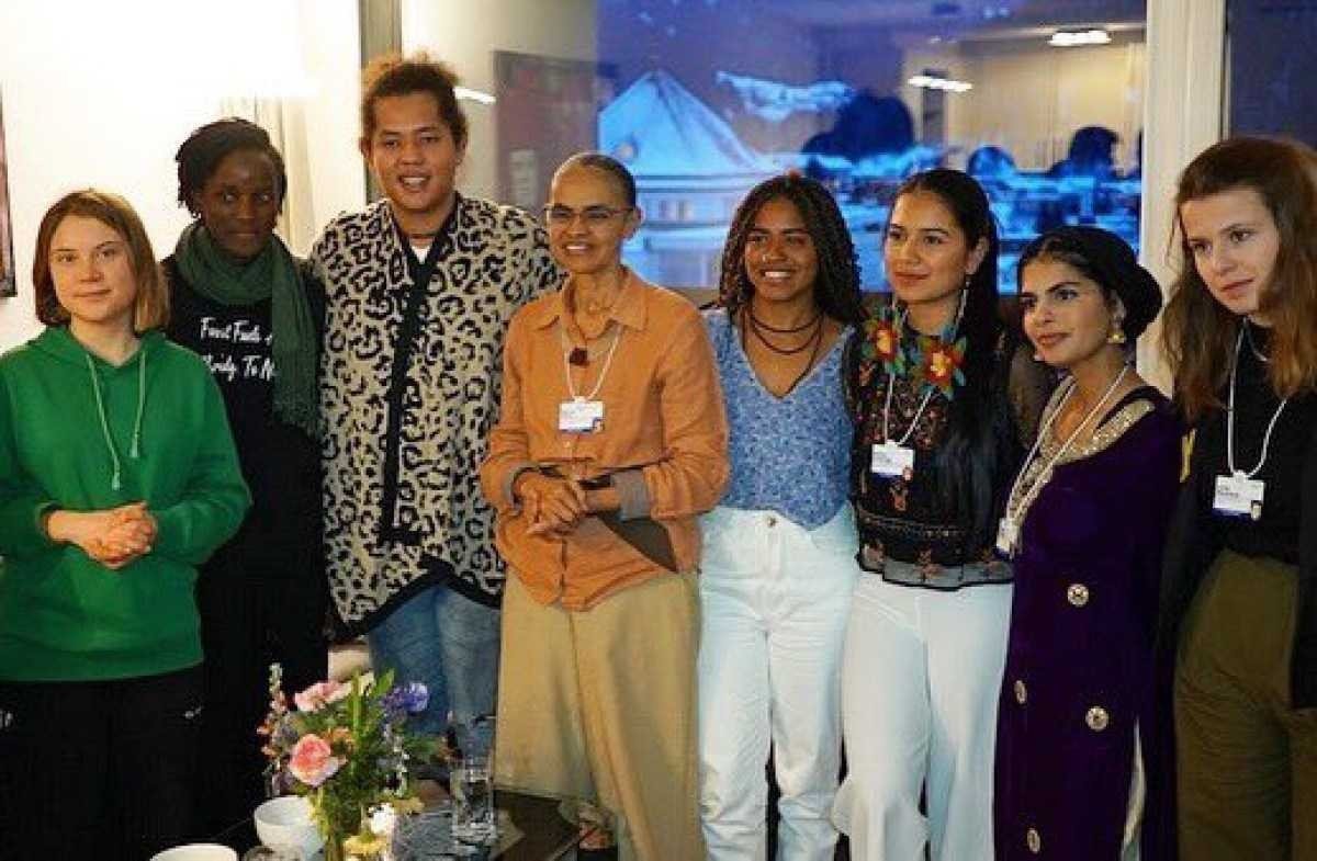 Em Davos, Marina encontra Greta Thunberg e outras jovens ativistas