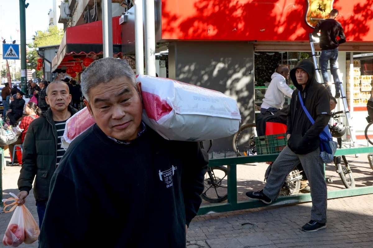 Celebração: milhões de chineses voltam para casa no Ano Novo Lunar