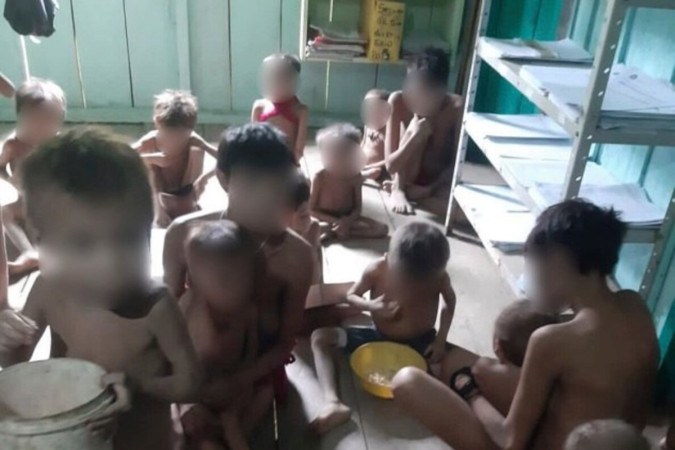 Crianças ianomâmis desnutridas:exemplo do flagelo que atinge 5% da população -  (crédito:  sumaum/Divulgação)