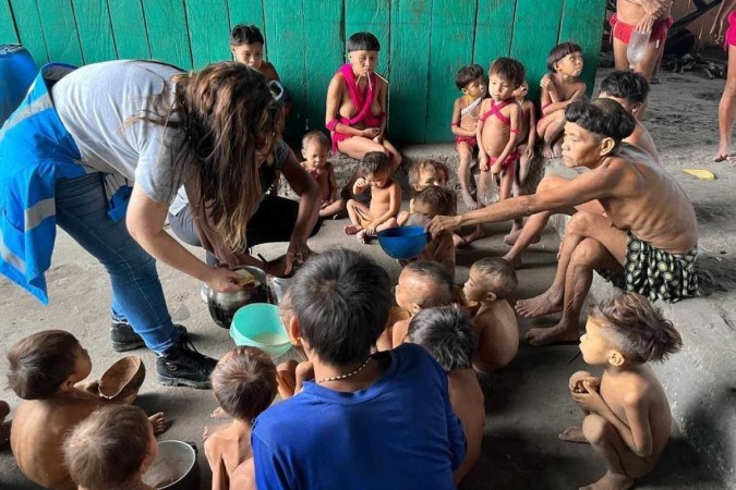 Documento da Fiocruz e do ISA mostra que os ianomâmis, além da subnutrição, apresentam danos visíveis causados pelo metal pesado  -  (crédito: Reprodução/URIHI - Associação Yanomami)