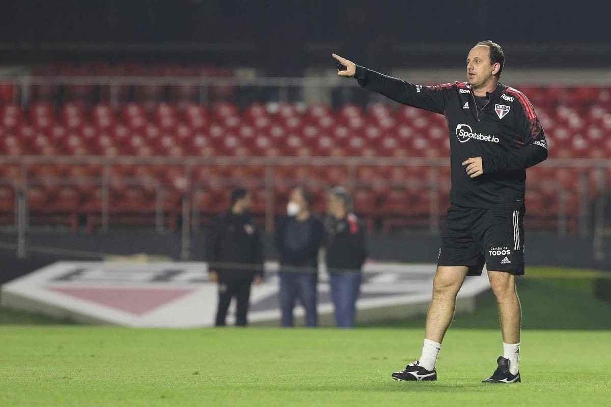 Desempregado desde abril: Rogério Ceni será o novo treinador do Bahia