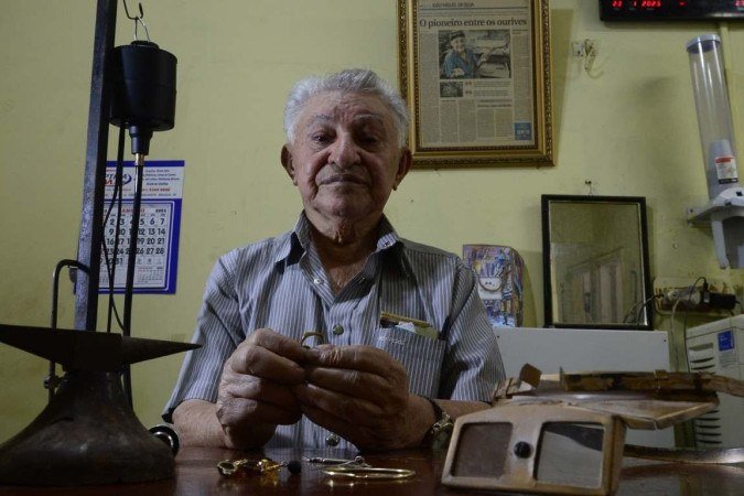  23/01/2023 Crédito: Marcelo Ferreira/CB/D.A. Press Brasília- DF - Senhor João Miguel da Silva, ourives pioneiro de Brasília.