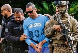 Esposa de chefão do PCC diz que marido passa fome na prisão porque a comida fornecida é estragada -  (crédito: Sergio Lima/AFP)