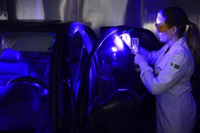  25/01/2023 Crédito: Marcelo Ferreira/CB/D.A. Press Brasília- DF - Casa da chacina da família do Paranoá. Peritos da Polícia Cívil que trabalharam no caso. Instituto de Identificação. Debora Kist - papiloscopista.