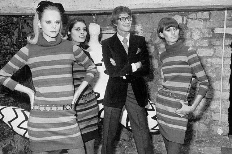 Yves Saint Laurent, o costureiro que vestiu as mulheres em luta pela emancipação