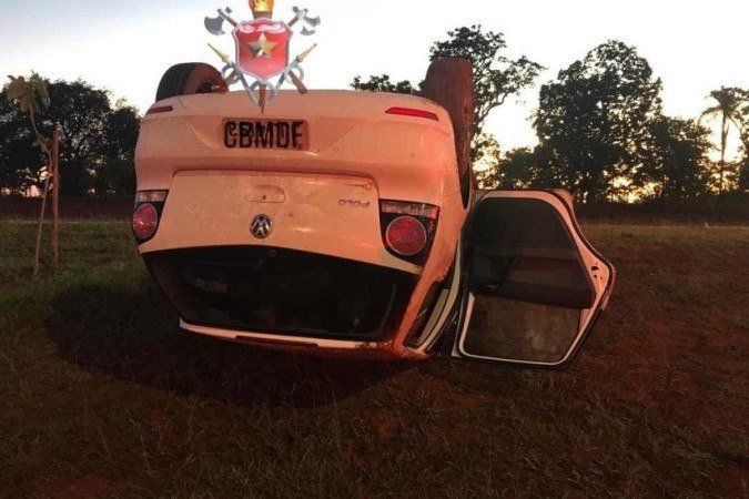 Apesar do susto, ninguém se feriu gravemente. - (crédito: Divulgação/CBMDF) Apesar do susto, ninguém se feriu gravemente. - (crédito: Divulgação/CBMDF)