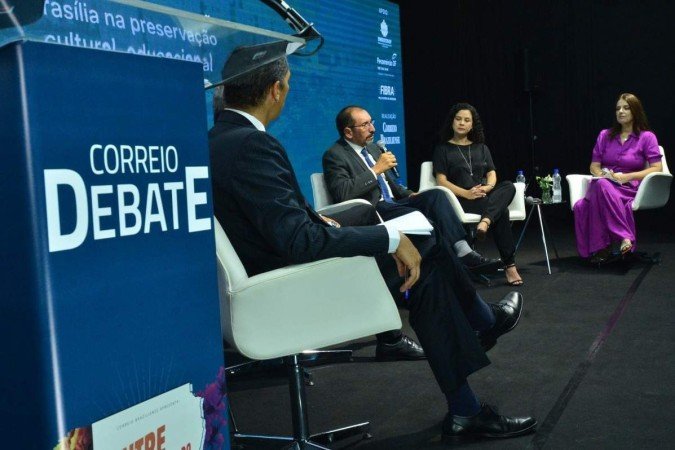 Evento do Correio - Entre os Eixos do DF: debate temas relacionados à economia, sustentabilidade e qualidade de vida, no auditório do Correio Braziliense. 