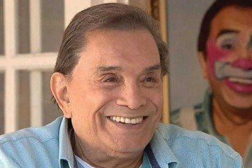 Dedé está com a equipe em Goiânia desde o dia 15 de janeiro realizando apresentações -  (crédito: RecordTV/Reprodução)