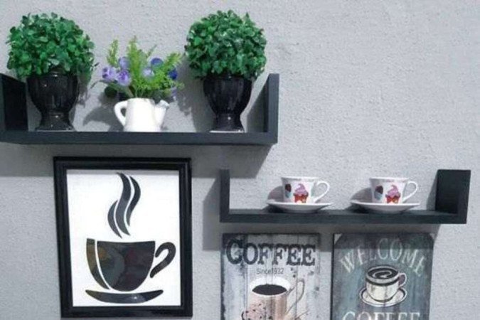 Potes transparentes para guardar biscoitos de sal ou doces são algumas das recomendações 
para o espaço