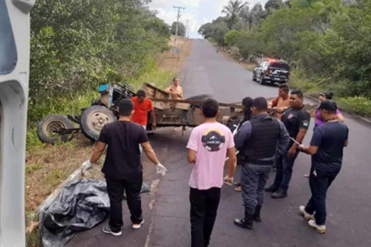 Homem morre após saltar de caminhão desgovernado em rodovia no Amazonas