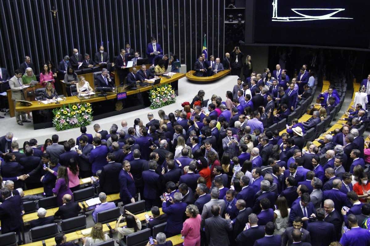 Comissão de Segurança Pública da Câmara recebe quatro ministros em abril