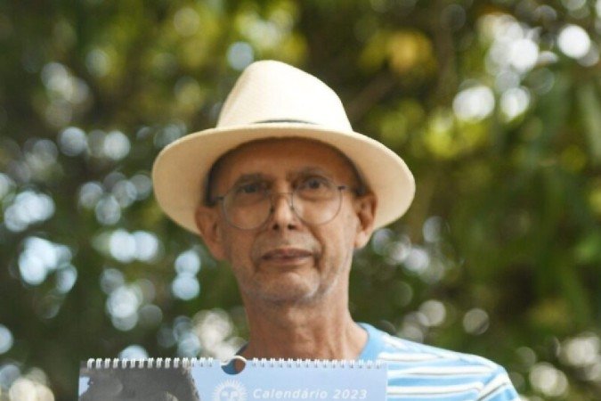  03/02/2023 Credito: Ed Alves/CB/DA.Press. Cidades. Calendario com fotos de Passaros do Fotografo Astral Melo. 