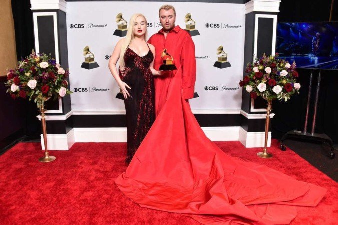 Kim Petras e Sam Smith no Grammy 2023