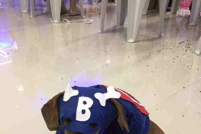 No Carnaxixa de 2022,  Benty Henrique vestiu-se de Capitão América






