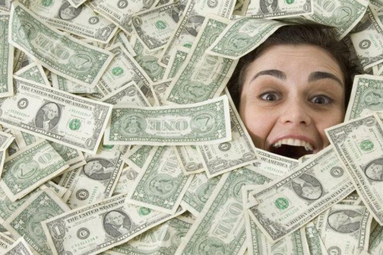 A fórmula matemática que revela até que ponto o dinheiro traz felicidade 