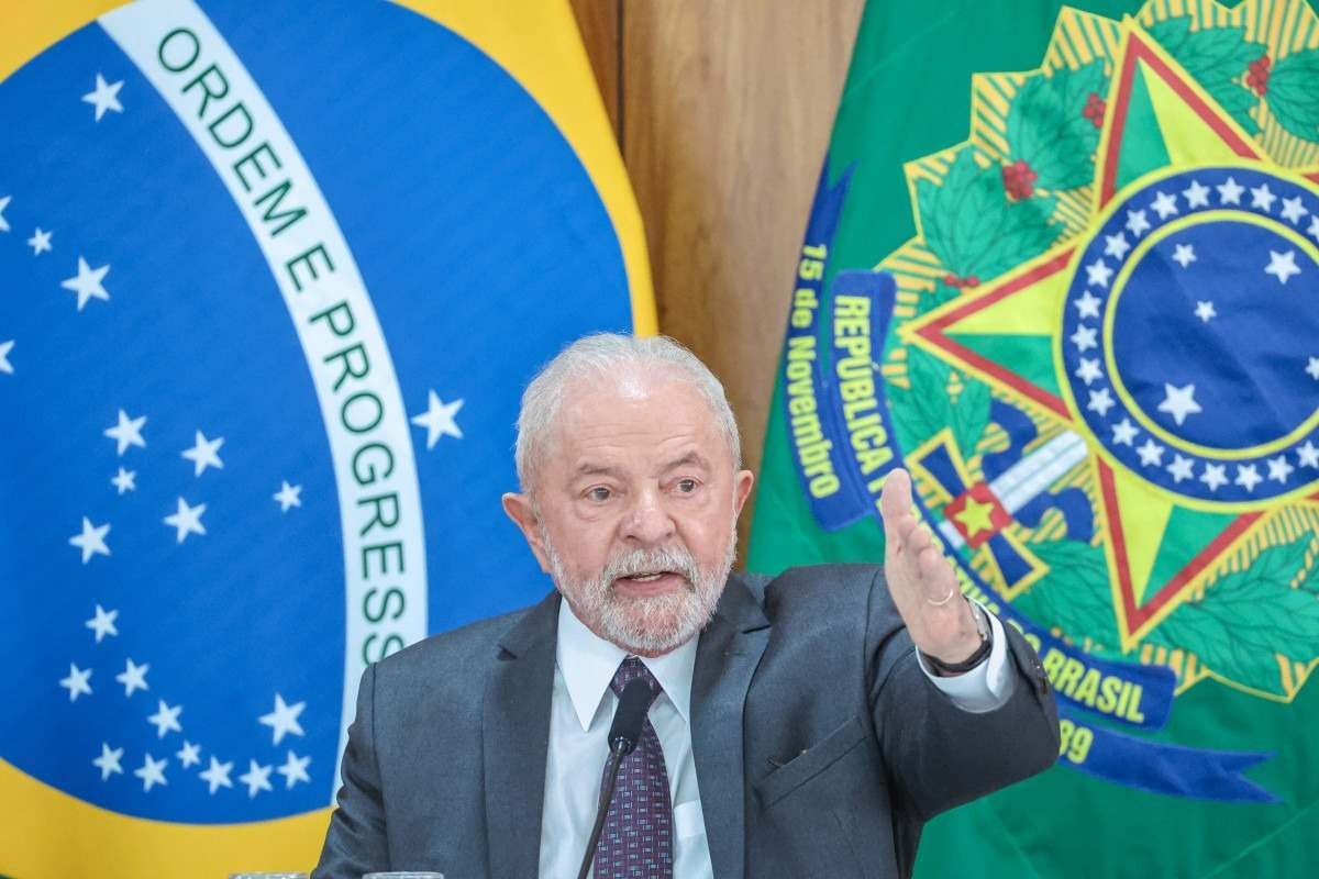 Deputados de partido com 3 ministérios no governo endossam CPI que Lula não quer