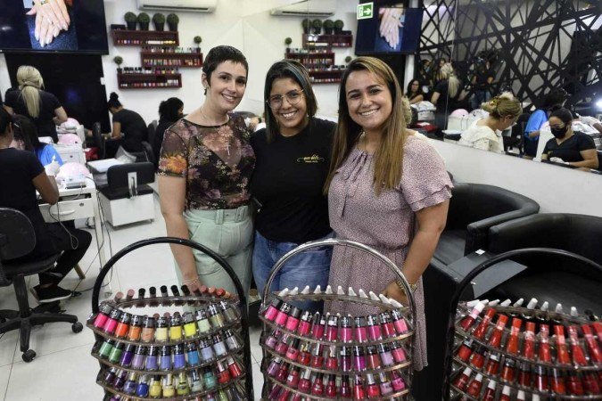 Letícia Alves (D) está com a equipe preparada para o movimento