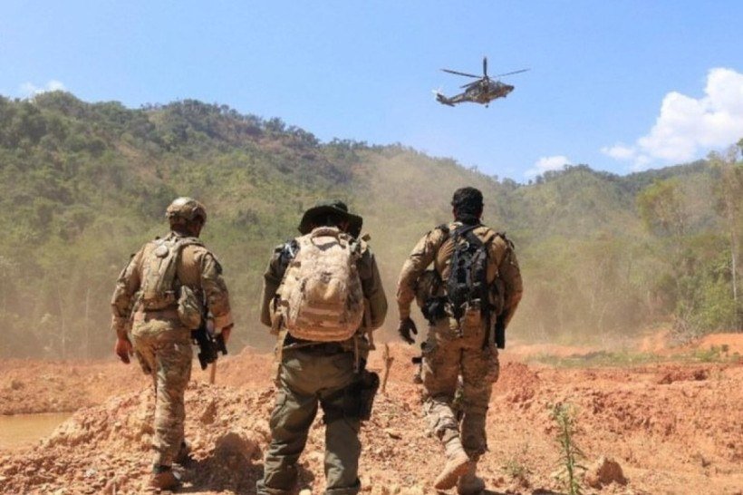 PF começa a destruir maquinário de garimpeiros em Terra Yanomami