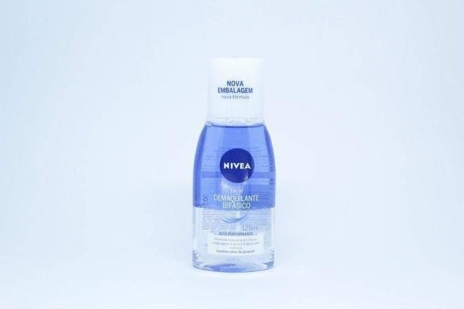 Demaquilante de olhos visage Nivea (partir de 
R$ 27,99)