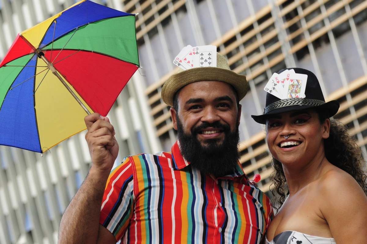 Pré-carnaval Sesc+Samba: Alegria de foliões explode no Setor Comercial Sul