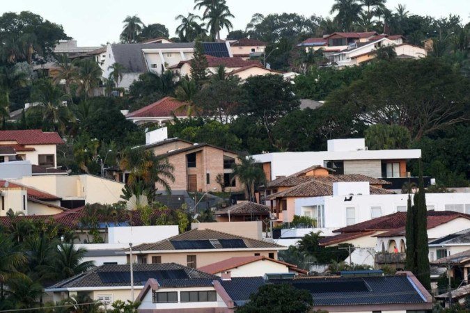  14/02/2023 Credito: Ed Alves/CB/DA.Press. Cidades.  lago Sul é Apontado como o ?bairro? mais rico do país em um levantamento feito pela FGV Social. 