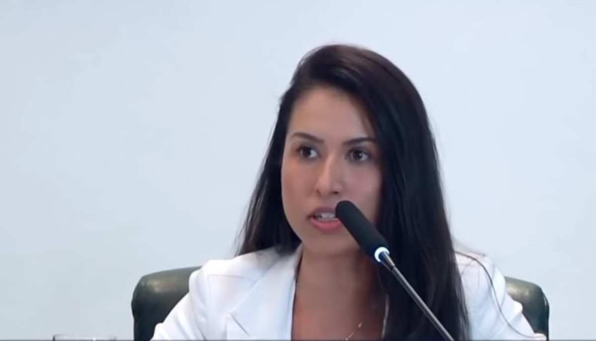 Juíza que criticou o STF é afastada por ‘não cumprir deveres básicos’