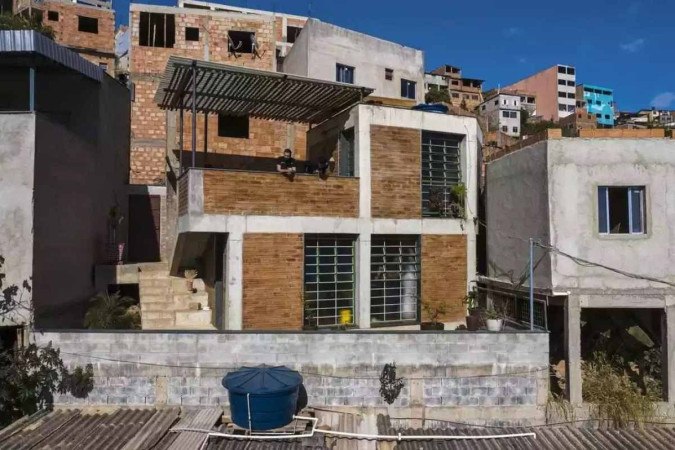 Casa em favela de BH finalista de concurso de arquitetura  -  (crédito: Leonardo Finotti/Divulgação )