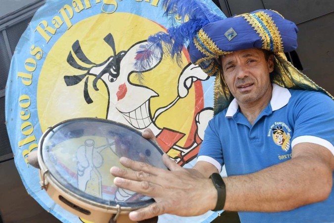  15/02/2023. Crédito: Minervino Júnior/CB/D.A Press. Brasil.  Brasilia - DF. Presidente do Bloco Raparigueiros Zanata. Preparativos para o início do carnaval 2023.