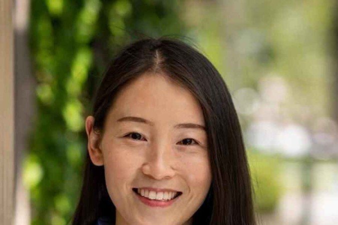 Xiaohui Xu, coautora do artigo e pesquisadora do Departamento de Engenharia Qu&iacute;mica e Biol&oacute;gica da Universidade de Princeton, nos Estados Unidos. 
