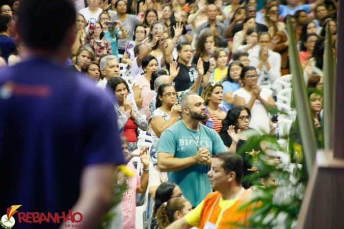 Fiéis podem acompanhar pela TV Canção Nova e Rádio Nova Aliança