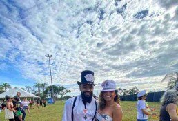 Psicólogos Emílio e Renata fantasiados de Joker