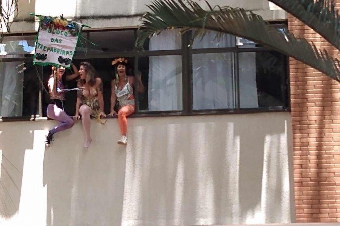 Bloco da Trepadeiras durante a festa de 10 anos do 'Vai Quem Fica'. Asa Norte. 20/2/23