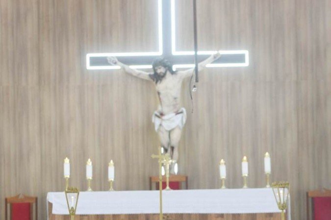  22/02/2023 Credito: Ed Alves/CB/DA.Press. Cidades. Missa de Quarta-feira de Cinza. Comunidade Obra de Maria, localizada na Vila Cauy - Bandeirante-DF.