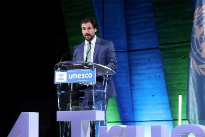 Secretário de Políticas Digitais da Secretaria de Comunicação da Presidência, João Caldeira Brant leu carta enviada por Lula - (crédito: Marie Etchegoyen/Unesco) Secretário de Políticas Digitais da Secretaria de Comunicação da Presidência, João Caldeira Brant leu carta enviada por Lula - (crédito: Marie Etchegoyen/Unesco)