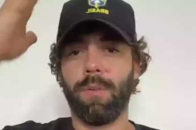 De acordo com o Supremo, Esdras é investigado por liderar movimentos antidemocráticos - (crédito: Reprodução/redes sociais) De acordo com o Supremo, Esdras é investigado por liderar movimentos antidemocráticos - (crédito: Reprodução/redes sociais)
