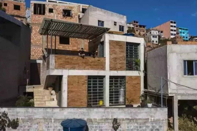 Casa no Pomar do Cafezal, em Belo Horioznte, foi a grande vencedora do concurso internacional de arquitetura - (crédito: Divulgação/Leonardo Finotti) Casa no Pomar do Cafezal, em Belo Horioznte, foi a grande vencedora do concurso internacional de arquitetura - (crédito: Divulgação/Leonardo Finotti)