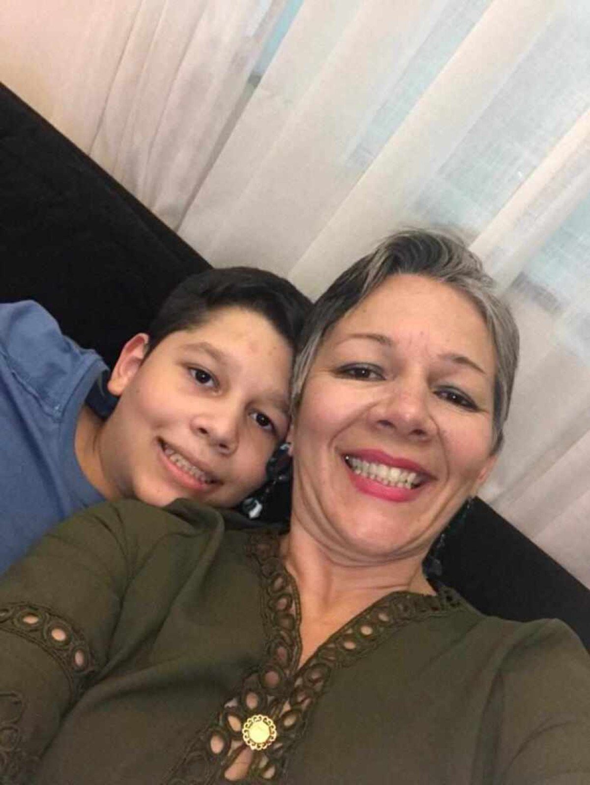 Henrique Martins precisa de ensino individualizado e m&atilde;e luta h&aacute; cinco anos por aux&iacute;lio